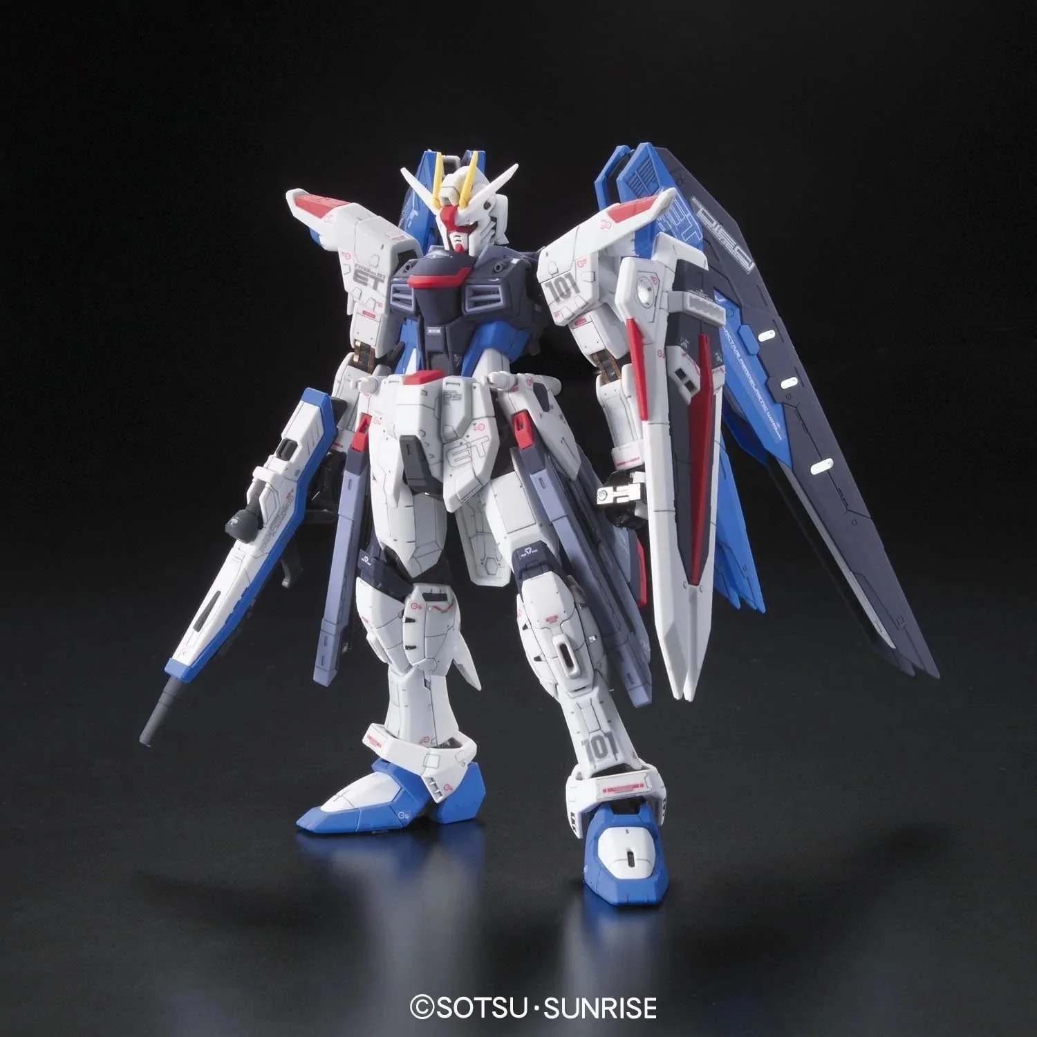 Bandai : 1/144 RG Freedom Gundam - Image 2
