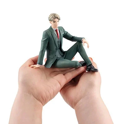 Spy x Family Loid Forger Palm-Size Gem Series - Image 4