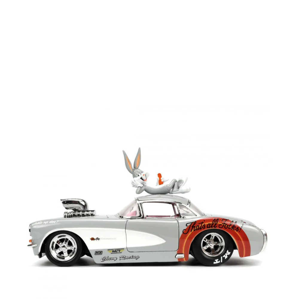 Looney Tunes Bugs Bunny with 1967 Chevrolet Corvette 1/24 Scale Die-Cast Car Model