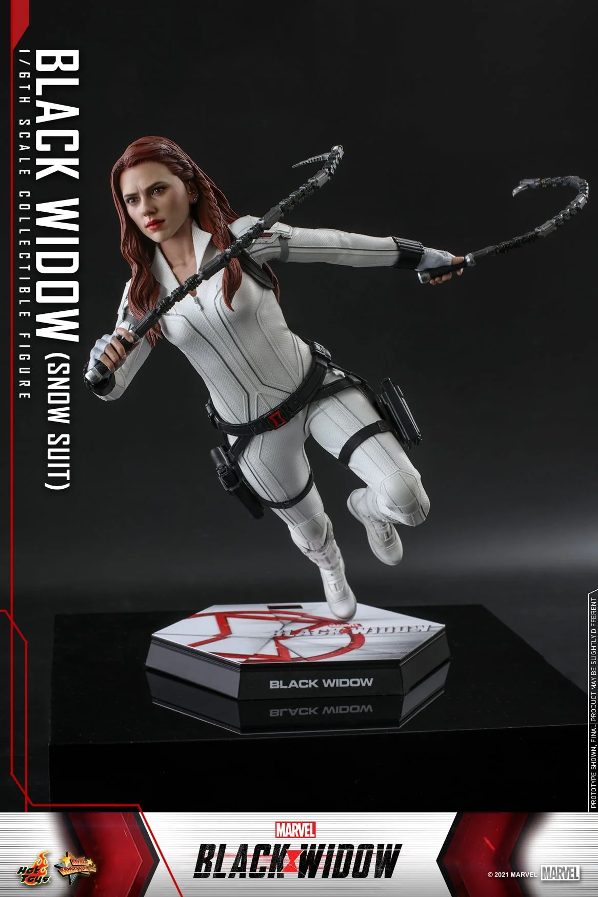 Marvel BLACK WIDOW (SNOW SUIT VERSION) 1:6 Action Figure By Hot Toys - Image 4