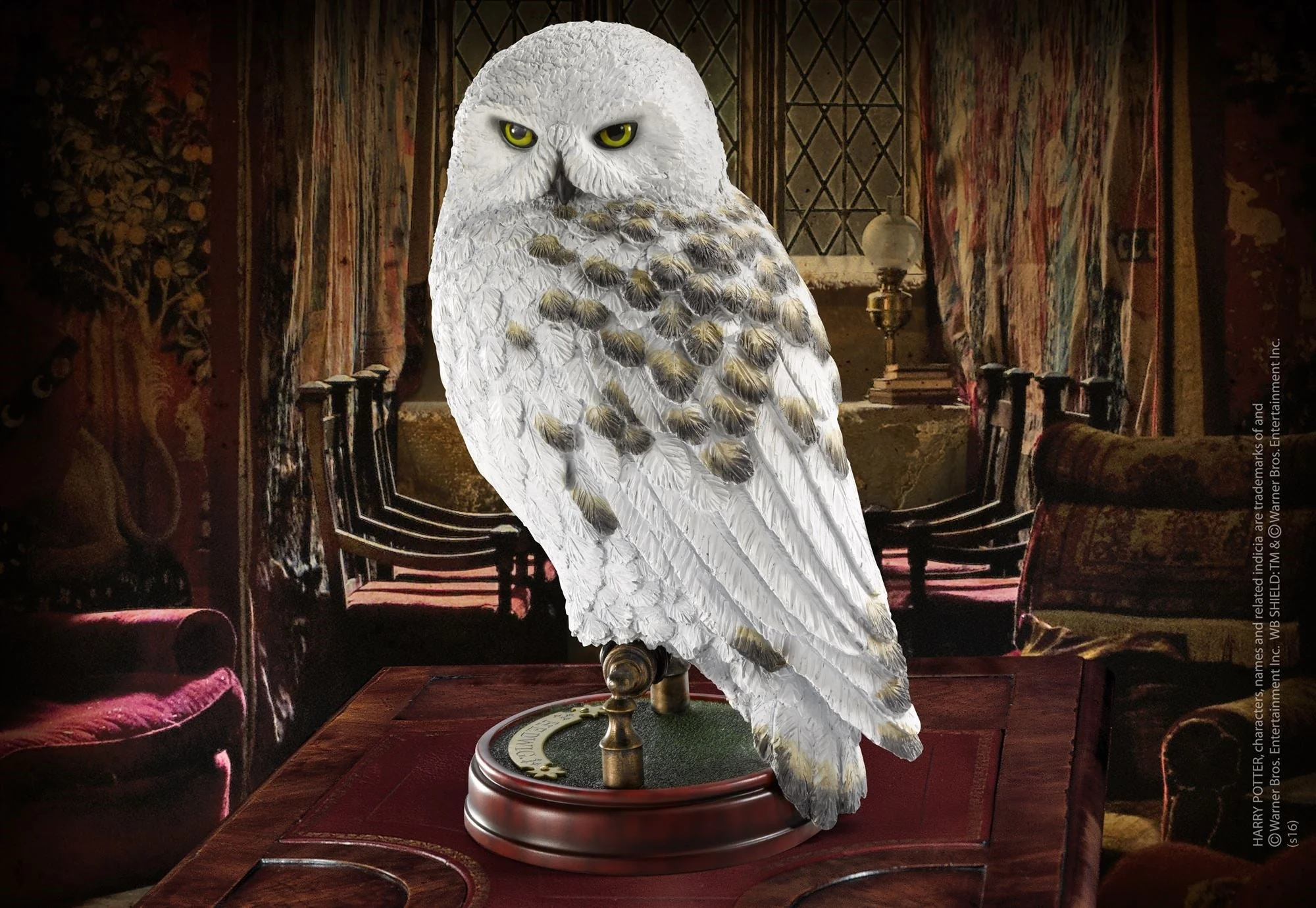Noble: Harry Potter -  Hedwig Sculpture - Image 2