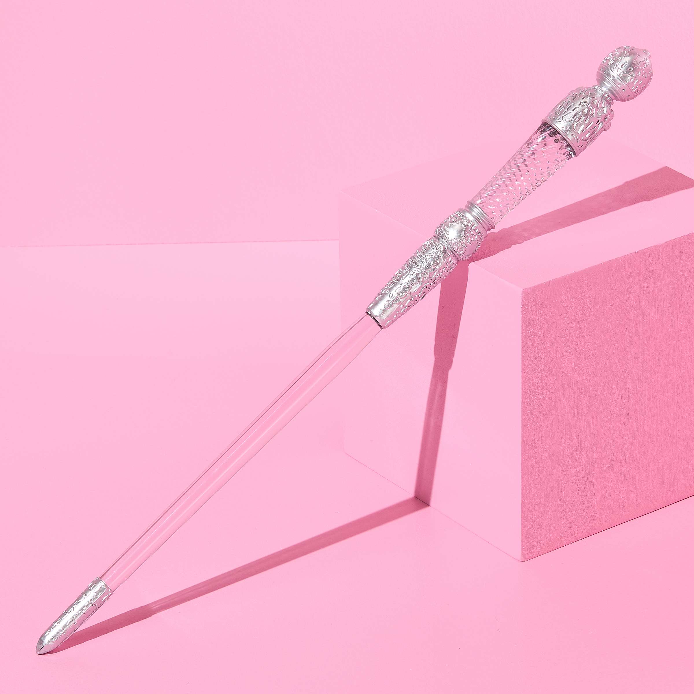 Wicked Glinda's Training Wand By The Noble Collection - Image 2