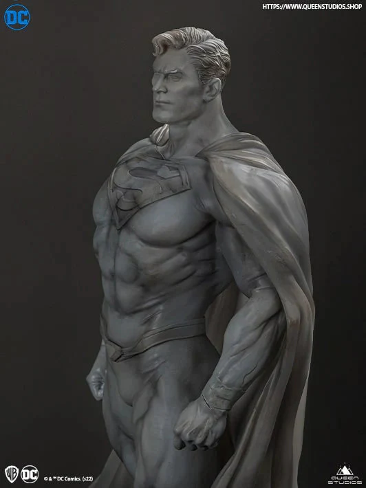Superman 1:4 Scale Museum Edition Statue by Queen Studios - Image 5