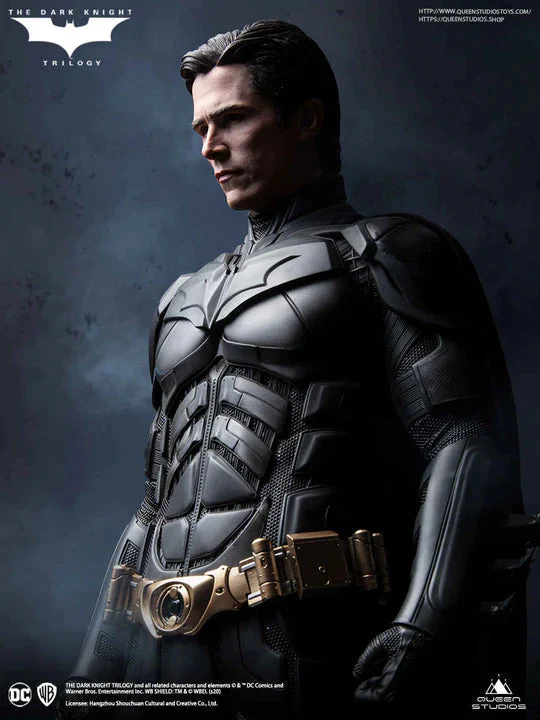 Batman The Dark Knight 1:3 Scale Deluxe Edition Statue by Queen Studios - Image 6