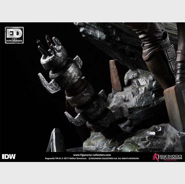 Rangnarok Thor elite Diorama statute By Figurama - Image 11